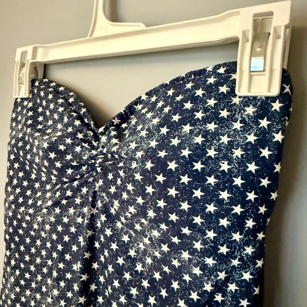 WeWoreWhat One Piece Distressed Navy Star Print Strapless Swim Suit Americana - Picture 7 of 15